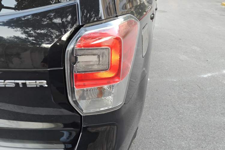 Used Subaru Forester 2016 2.0i Fashion Navigation Edition
