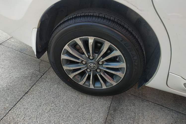 Used Toyota Corolla 2017 Revised Version 1.2T S-CVT GL-i
