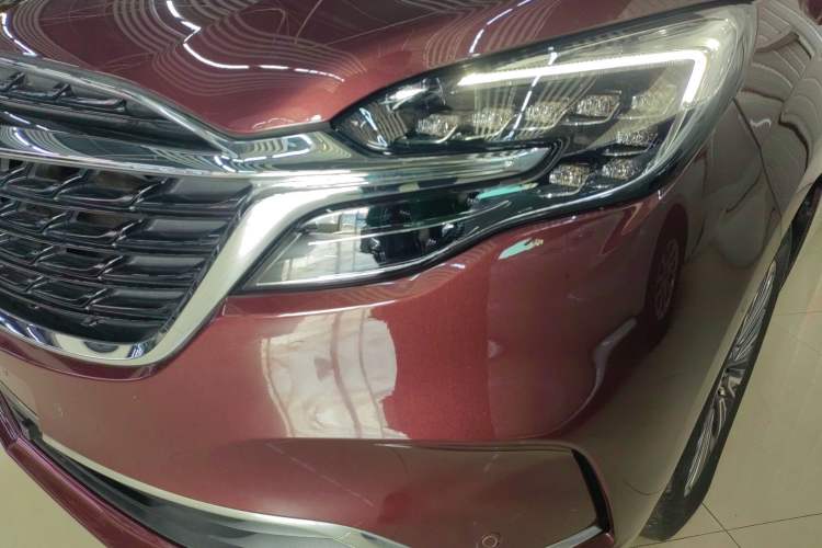 Used Buick GL8 2022 ES Land Cruiser 653T Luxury Model
