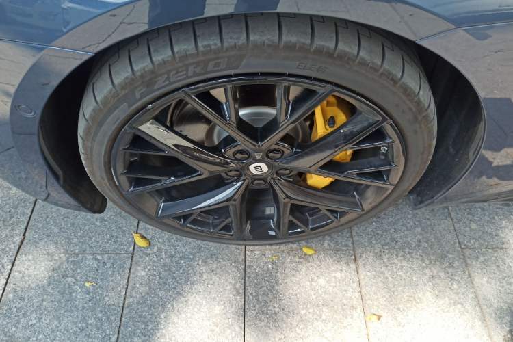 Used  SU7 2024 Four-Wheel Drive Ultra-Long Range Advanced Intelligent Driving Max Edition