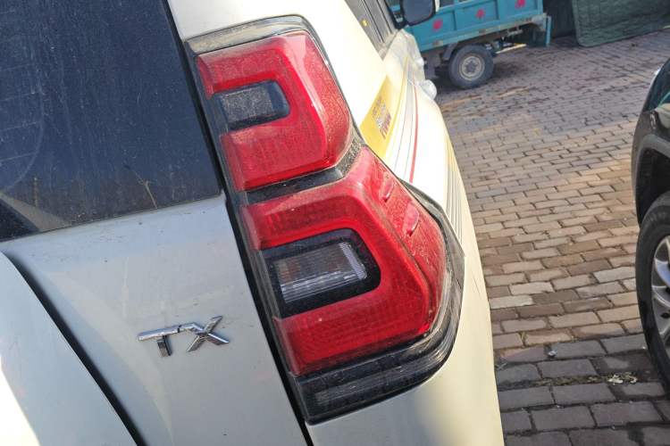 Used Toyota Prado 2019 3.5L Automatic TX-L Deluxe Edition with Rear-Mounted Spare Tire
