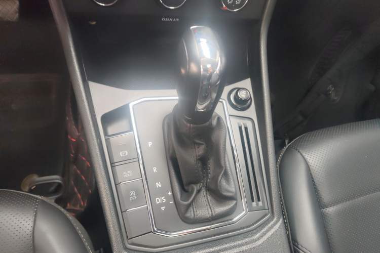 Used Volkswagen Lavida 2022 1.5L Automatic Comfort Edition
