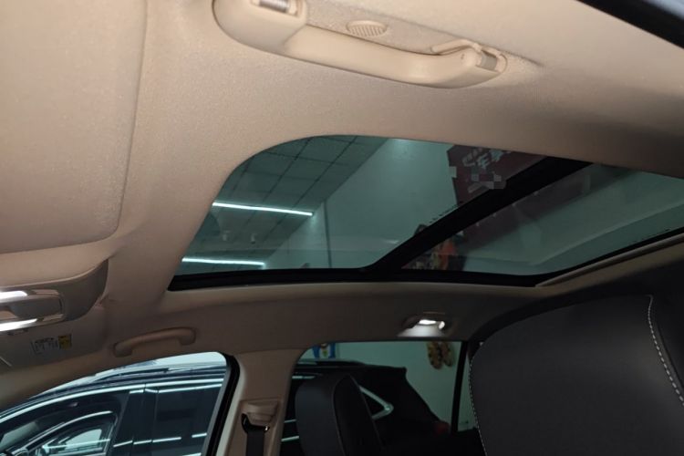 Used Buick Envision 2022 Encore Plus 652T Five-Seat Luxury Model