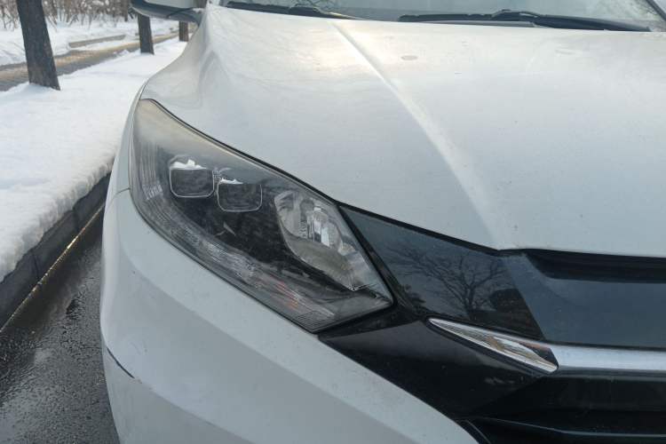 Used Honda Vezel 2015 1.8L CVT 2WD Luxury Model