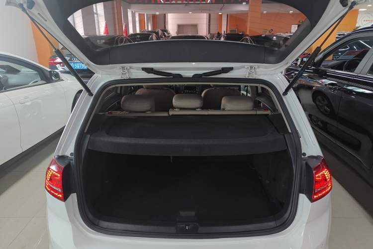 Used Volkswagen Golf 2015 1.4TSI Automatic Comfort Model