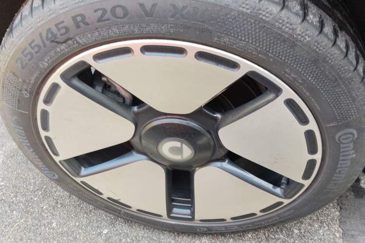 Used  #5 2024 Ultra-Long Range Extraordinary Journey Luxury Edition