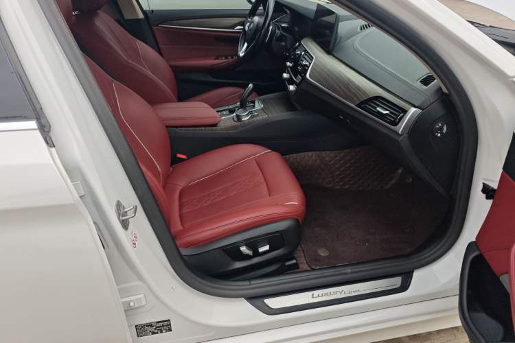 Used BMW 5 Series 2021 530Li Leading Luxury Package
