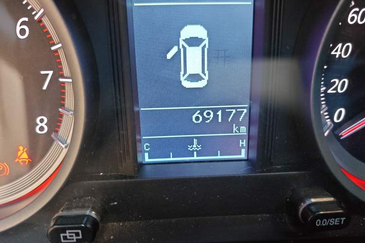 Used FORTHING Joyear S50 2017 1.5L Manual Luxury Model