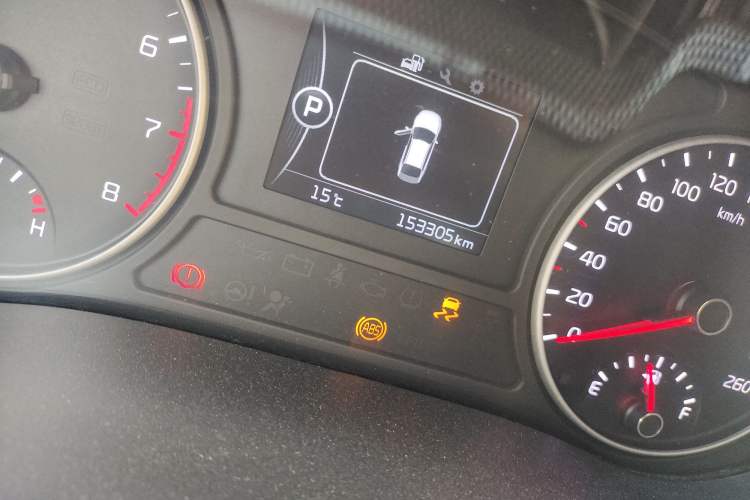 Used Kia K5 2016 1.6T Automatic LUX
