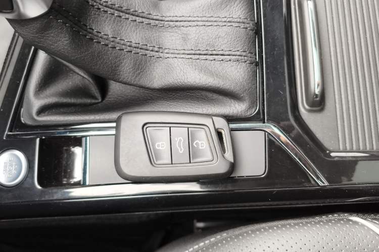 Used Volkswagen Passat 2022 330TSI Starry Luxury Edition
