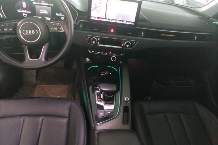 Used Audi A4L 2022 40 TFSI Luxury Prestige Edition