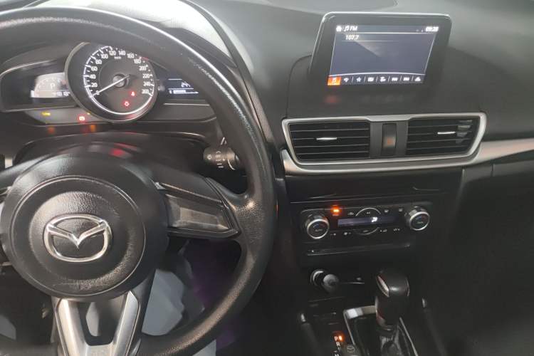 Used Mazda Mazda 3 Axela 2017 Sedan 1.5L Automatic Luxury Model Emission Standard China V