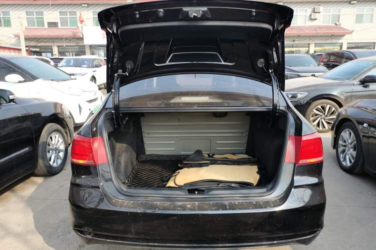 Used Volkswagen Santana 2021 1.5L Automatic Fashion Edition
