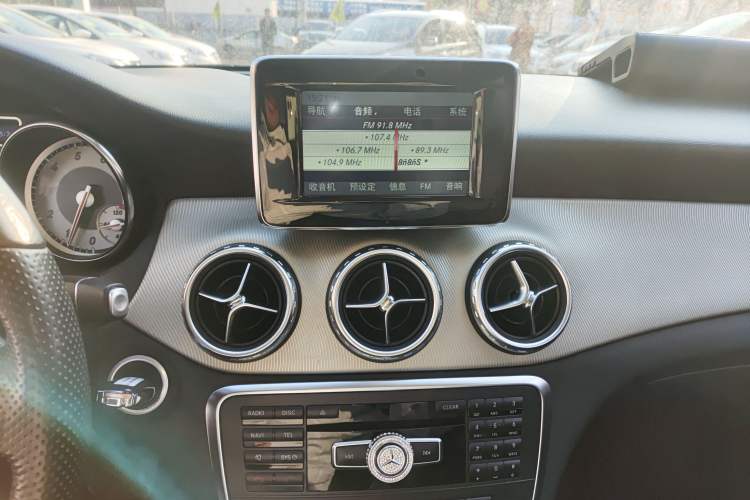 Used Mercedes-Benz GLA 2015 GLA 200 Sport Edition
