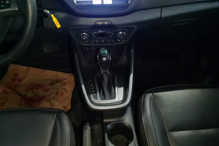 Used Ford Escort 2017 Happiness Edition 1.5L Automatic Fashion Version
