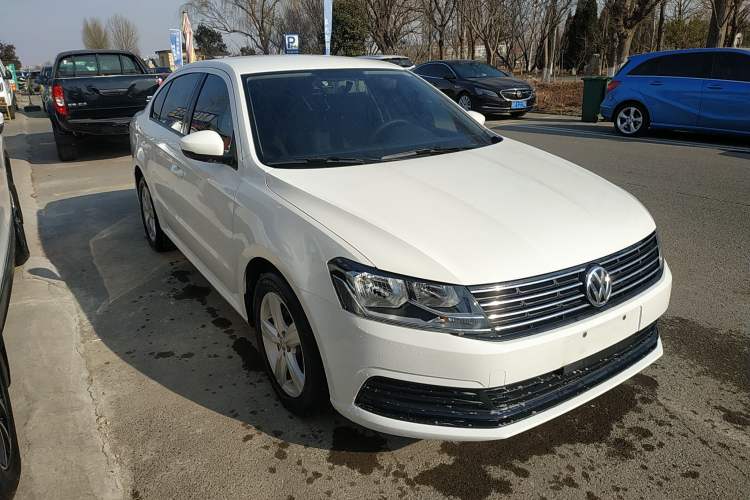 Used Volkswagen Lavida 2018 Classic 1.5L Automatic Fashion Edition China VI Standard
