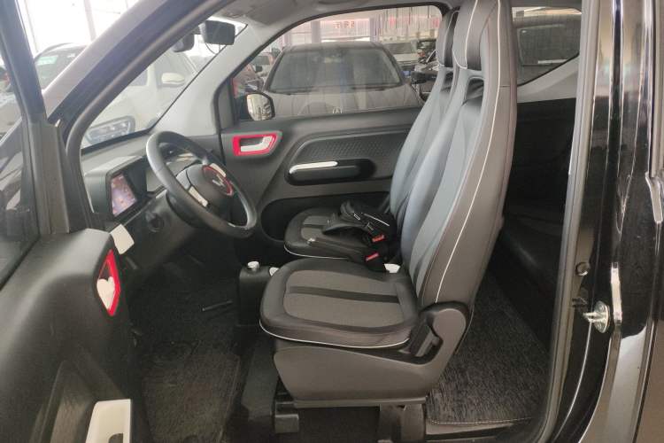 Used Wuling Hongguang MINIEV 2022 GAMEBOY 200km Gaming Edition with Lithium Iron Phosphate