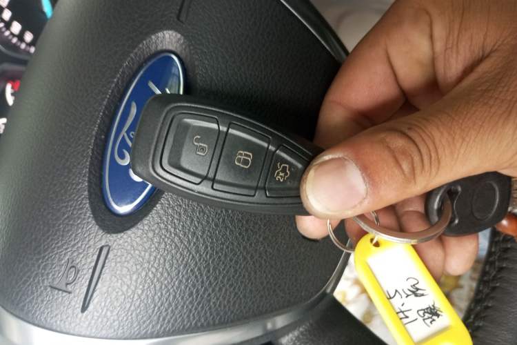 Used Ford Kuga 2013 2.0L GTDi Four-Wheel Drive Premium Model
