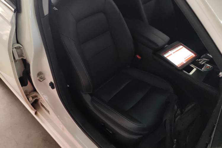 Used Nissan Teana 2022 2.0L XL-TLS Enjoyment Edition
