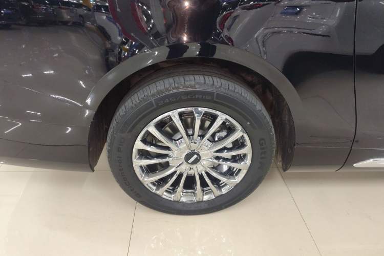 Used Wey Gaoshan 2025 Four-Wheel Drive Alpine 9