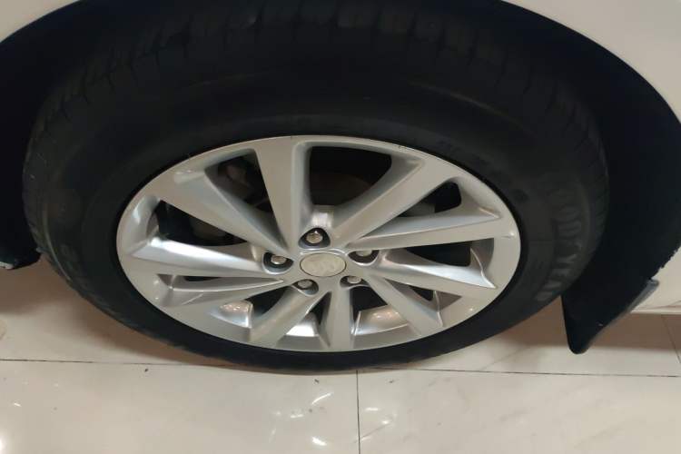 Used Buick Verano 2018 Sedan 15S Automatic Leading Model
