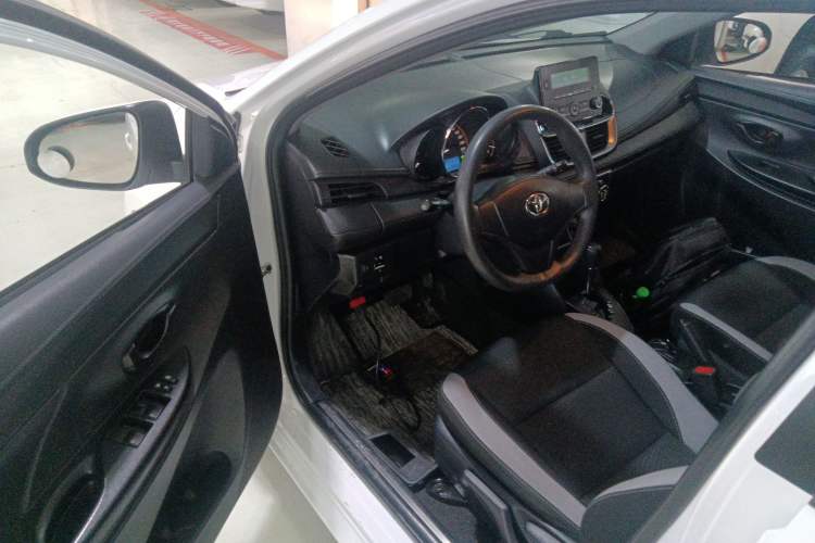 Used Toyota YARiS L 2020 1.5L CVT Leading Edition