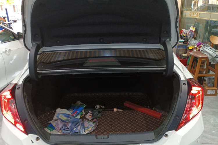 Used Honda Civic 2016 180TURBO CVT Comfort Version
