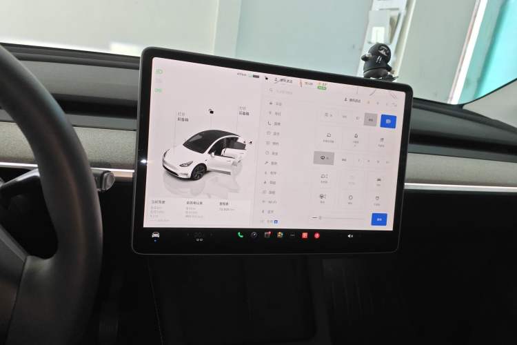 Used Tesla Model Y 2023 Rear-Wheel-Drive Version
