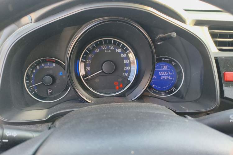 Used Honda Fit 2016 1.5L LXS CVT Comfort Sunroof Version
