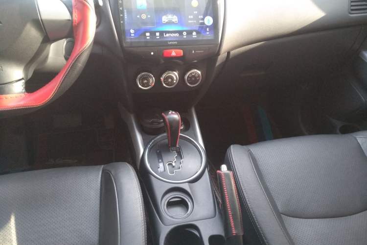 Used Mitsubishi ASX 2018 2.0L CVT Two-Wheel Drive Deluxe Edition
