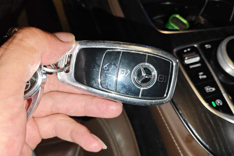 Used Mercedes-Benz E-Class 2016 E 200 L Sport Edition