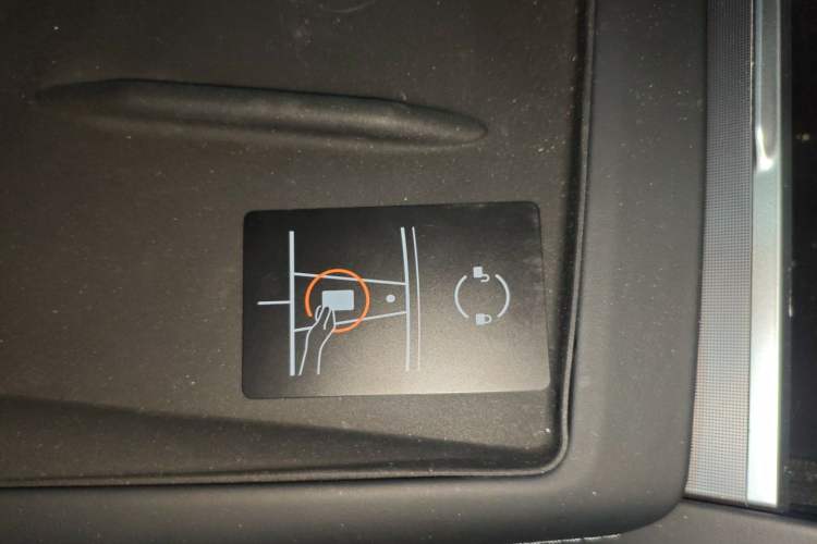 Used Tesla Model 3 2023 Rear-Wheel-Drive Version
