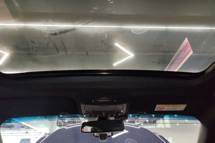 Used Lincoln Continental 2019 2.0T Two-Wheel Drive Prestige Version China VI Standard