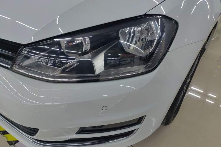 Used Volkswagen Golf 2017 230TSI Automatic Luxury Million-Vehicle Commemorative Edition
