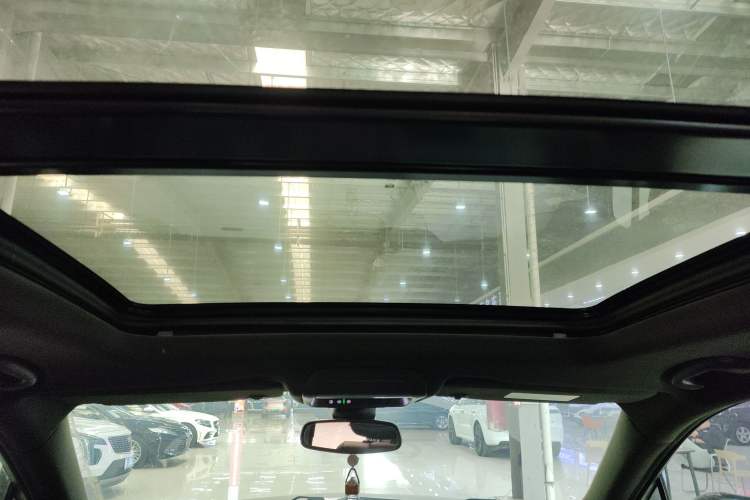 Used Cadillac XT6 2021 28T Six-Seater Four-Wheel-Drive Luxury Version
