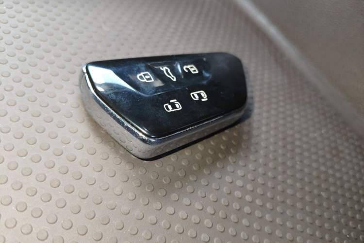 Used Volkswagen Viloran 2024 330TSI Luxury Edition