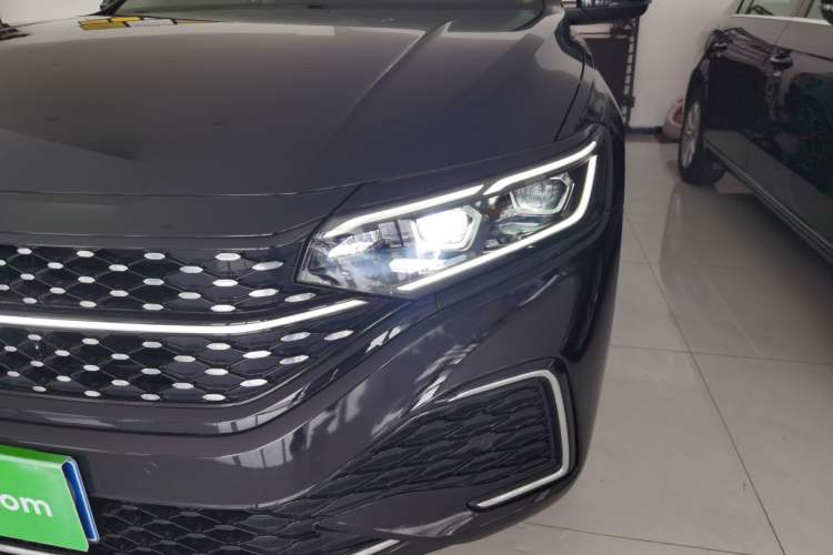 Used Volkswagen Passat 2023 Restyled 330TSI Starry Luxury Edition
