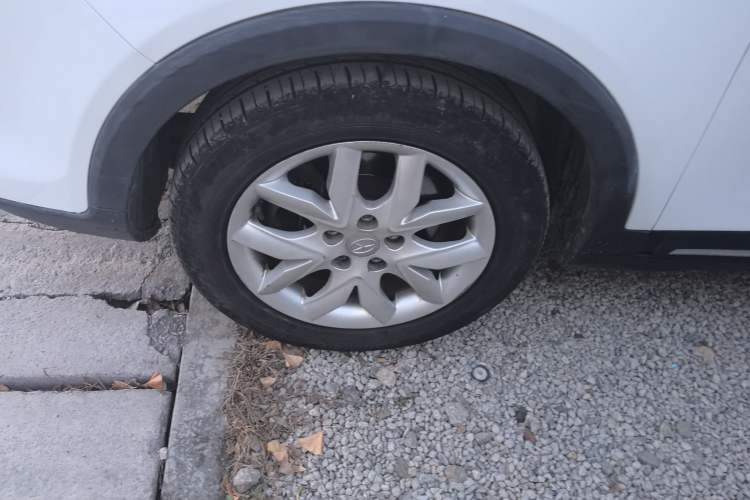 Used  Refine S3 2014 1.5L CVT Luxury Smart Model
