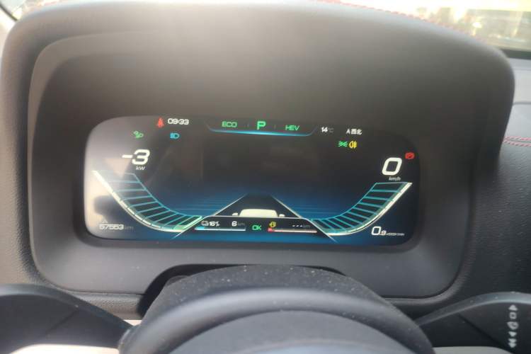 Used BYD Tang New Energy 2018 DM 2.0T All-Wheel Drive Smart Connectivity Luxury Model 7 Seats China V Emission Standard
