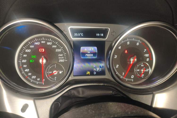 Used Mercedes-Benz GLE Coupe 2015 GLE 320 4MATIC Coupe SUV
