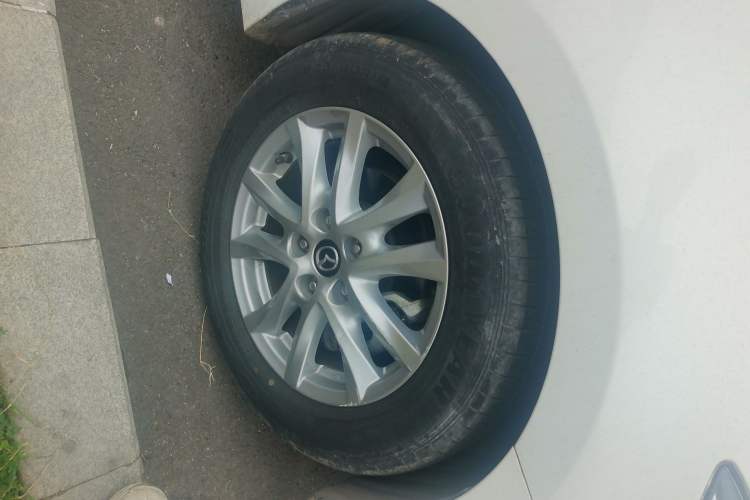 Used Mazda Mazda 3 Axela 2019 Cloud-Controlled Version Sedan 1.5L Automatic Comfort Trim China VI Standard
