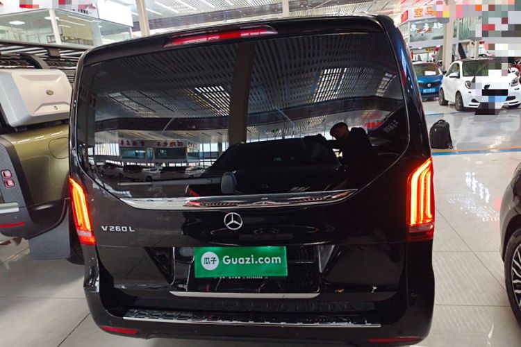 Used Mercedes-Benz V-Class 2021 V 260 L Long-wheelbase Luxury Edition