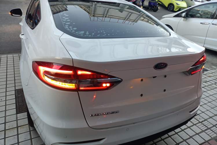 Used Ford Mondeo 2020 EcoBoost 180 Stylish Model