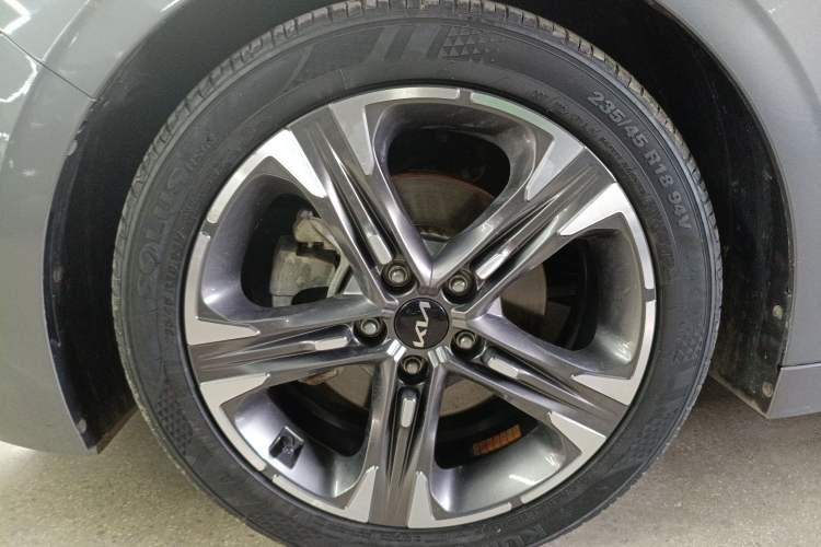 Used Kia K5 2021 270T CVVD Refreshed Edition
