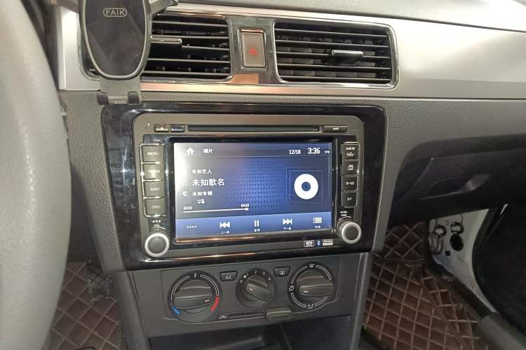 Used Skoda Rapid Spaceback 2014 1.6L Automatic Enjoyment Edition