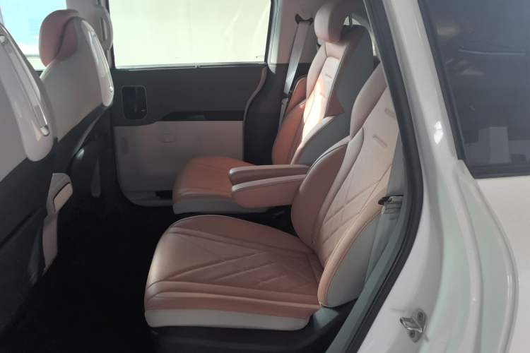 Used ARCFOX Kaola 2023 Family Edition
