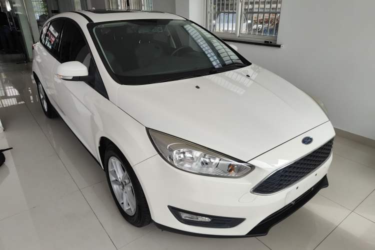 Used Ford Focus 2018 Hatchback Classic 1.6L Automatic Trendy SmartDrive Edition