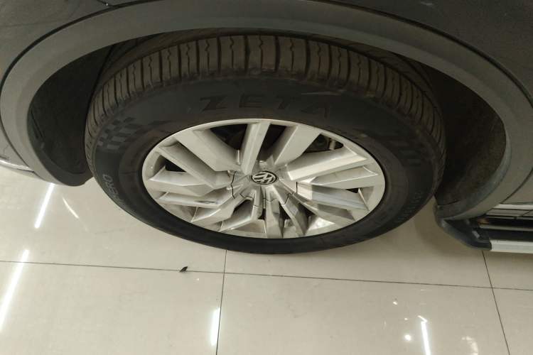 Used Volkswagen Touareg 2019 2.0 TSI Ruiyi Edition China V Standard
