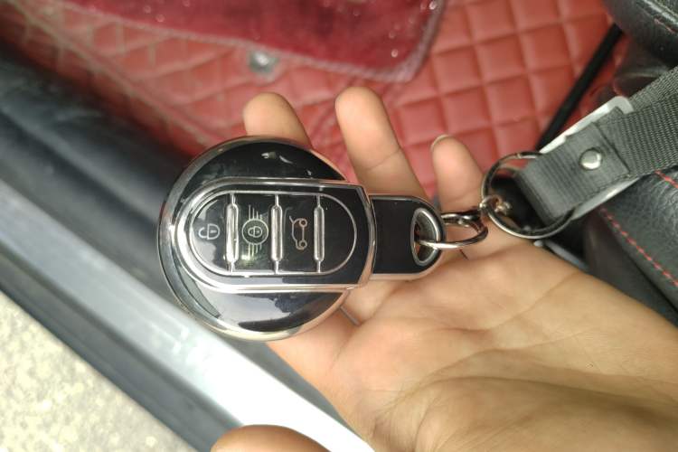 Used  MINI 2016 1.5T COOPER Five-Door Edition
