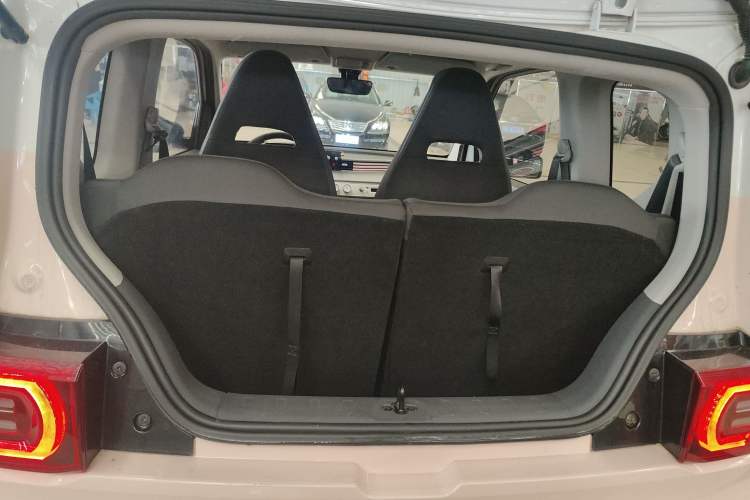 Used Wuling Hongguang MINIEV 2022 Macaron Premium Model – Lithium Iron Phosphate
